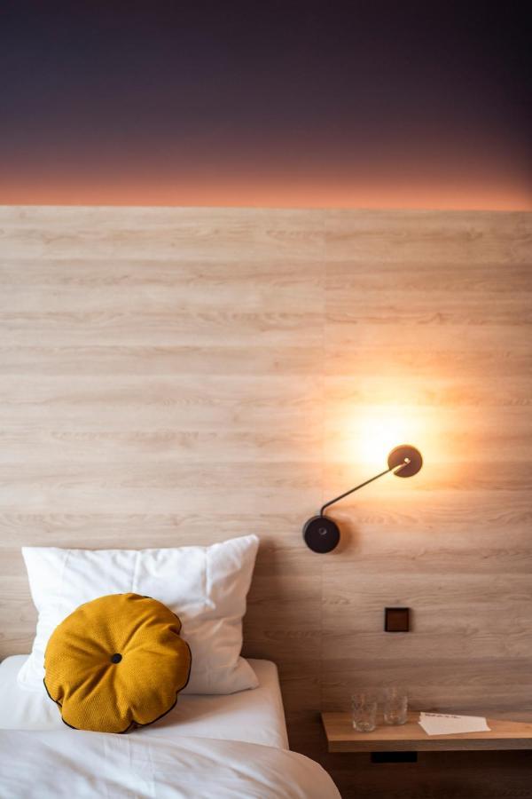Hotel Theclouth Kolonia Zewnętrze zdjęcie